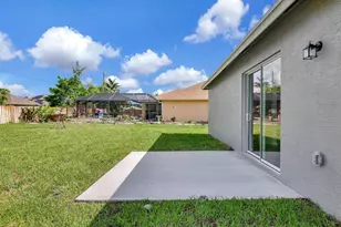 329 SW Ridgecrest Dr, Port Saint Lucie, FL 34953 - Photo 9