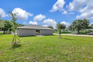 329 SW Ridgecrest Dr, Port Saint Lucie, FL 34953 - Photo 7