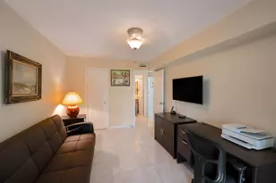 360 Grantham E E, Deerfield Beach, FL 33442 - Photo 31
