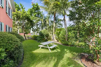102 SE 7th Avenue #Villa 2, Delray Beach, FL 33483 - Photo 25