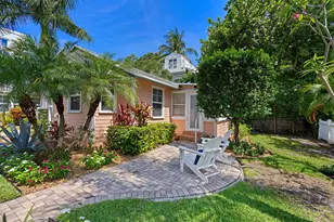 118 SE 7th Ave, Delray Beach, FL 33483 - Photo 1