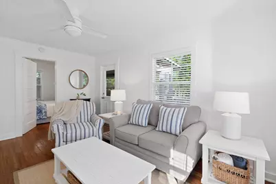 118 SE 7th Avenue, Delray Beach, FL 33483 - Photo 5