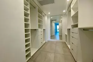 5401 Collins Ave, Miami Beach, FL 33140 - Photo 17