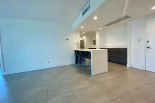 5401 Collins Ave, Miami Beach, FL 33140 - Photo 5