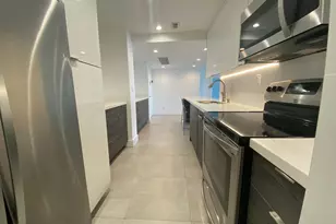 5401 Collins Ave, Miami Beach, FL 33140 - Photo 11