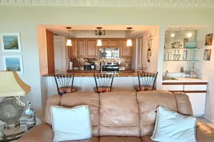 233 NE Edgewater Dr, Stuart, FL 34996 - Photo 11