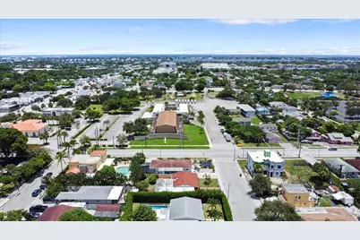 2741 Parker Avenue, West Palm Beach, FL 33405 - Photo 25