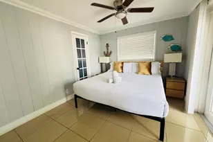 2010 NE 1st Ave, Pompano Beach, FL 33060 - Photo 11