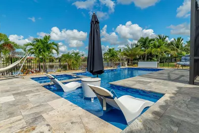 3011 Strada Court, West Palm Beach, FL 33411 - Photo 5