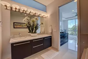 2743 NE 1st St, Pompano Beach, FL 33062 - Photo 11