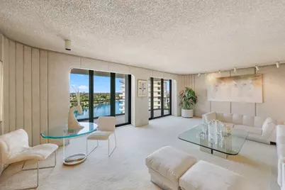 5500 Collins Avenue #1401, Miami Beach, FL 33140 - Photo 5