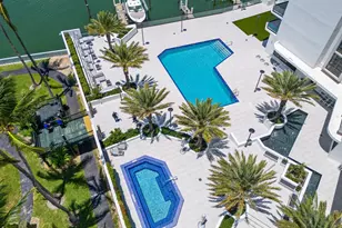 5500 Collins Ave, Miami Beach, FL 33140 - Photo 71