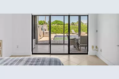 10255 Sunset Bend Drive, Boca Raton, FL 33428 - Photo 27