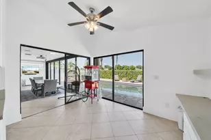 10255 Sunset Bend Dr, Boca Raton, FL 33428 - Photo 9