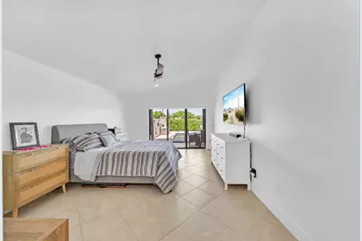 10255 Sunset Bend Drive, Boca Raton, FL 33428 - Photo 25