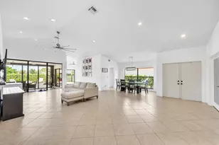 10255 Sunset Bend Dr, Boca Raton, FL 33428 - Photo 17