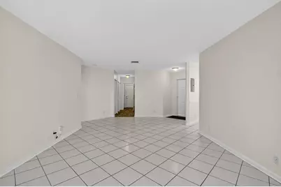 5382 Venetia Court #D, Boynton Beach, FL 33437 - Photo 13