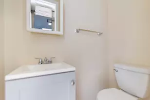 300 80th St, Miami Beach, FL 33141 - Photo 17