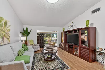 612 Sea Pine Way #F, Greenacres, FL 33415 - Photo 15