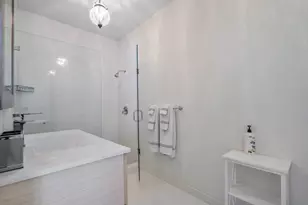 [Address not provided], West Palm Beach, FL 33405 - Photo 13