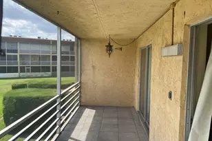 500 Village Green Cir W, Lake Worth, FL 33461 - Photo 19