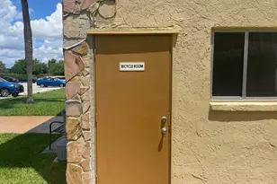 500 Village Green Cir W, Lake Worth, FL 33461 - Photo 21