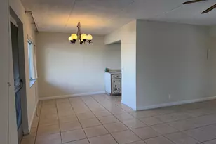 500 Village Green Cir W, Lake Worth, FL 33461 - Photo 9