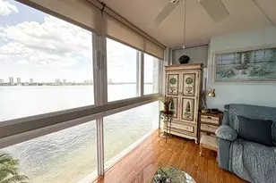 401 Lake Shore Dr, West Palm Beach, FL 33403 - Photo 21