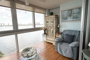 401 Lake Shore Dr, West Palm Beach, FL 33403 - Photo 17