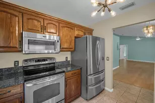 8165 SE Cypress Point Pl, Hobe Sound, FL 33455 - Photo 13
