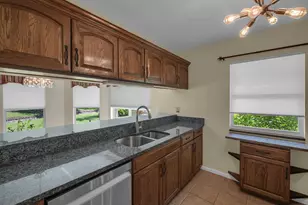 8165 SE Cypress Point Pl, Hobe Sound, FL 33455 - Photo 15