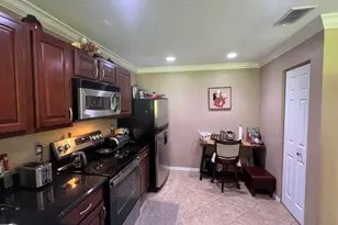 2218 SW Marshfield Ct, Port Saint Lucie, FL 34953 - Photo 11