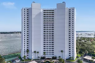 5200 N Flagler Dr, West Palm Beach, FL 33407 - Photo 1