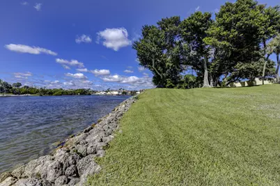 372 Golfview Road #403, North Palm Beach, FL 33408 - Photo 63