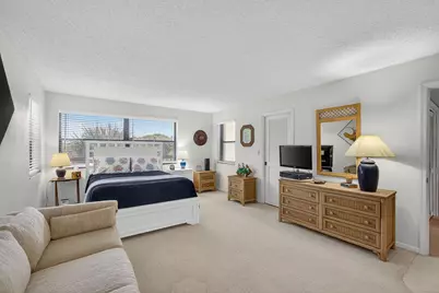 372 Golfview Road #403, North Palm Beach, FL 33408 - Photo 47