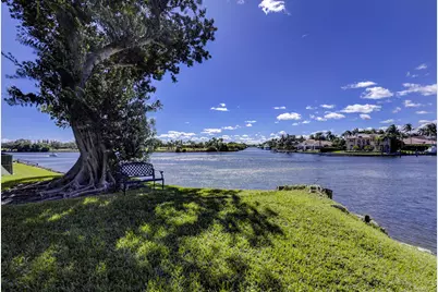 372 Golfview Road #403, North Palm Beach, FL 33408 - Photo 65