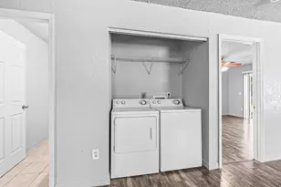 1669 W 27th St, Riviera Beach, FL 33404 - Photo 9