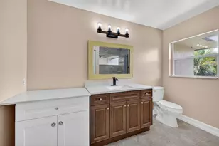 3239 NW 44th St, Oakland Park, FL 33309 - Photo 27