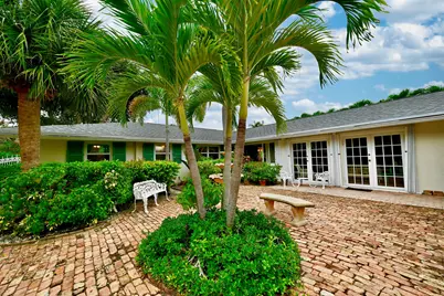 129 Alhambra Place, West Palm Beach, FL 33405 - Photo 33