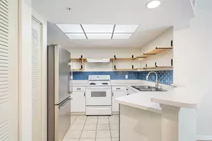 4187 N Haverhill Rd, West Palm Beach, FL 33417 - Photo 9