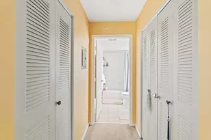 4187 N Haverhill Rd, West Palm Beach, FL 33417 - Photo 17