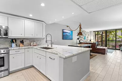 17 Royal Palm Way #1050, Boca Raton, FL 33432 - Photo 7