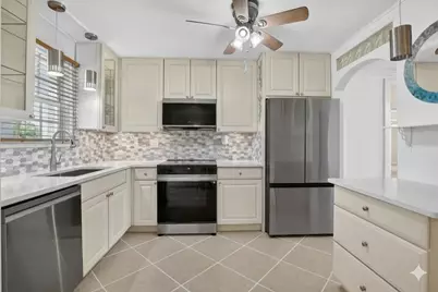 769 Jeffery Street #2-203, Boca Raton, FL 33487 - Photo 9
