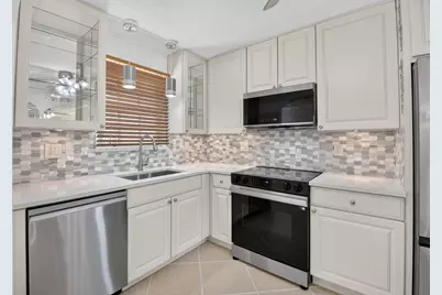 769 Jeffery Street #2-203, Boca Raton, FL 33487 - Photo 5