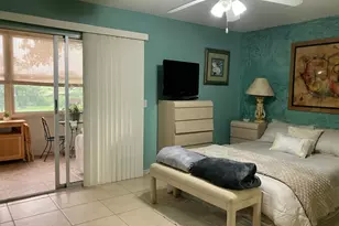 130 Southampton B, West Palm Beach, FL 33417 - Photo 13