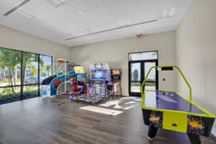 10290 Silver Lake Dr, Boca Raton, FL 33428 - Photo 95
