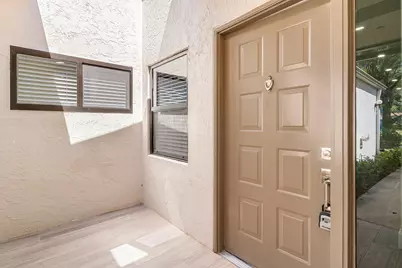 8065 Whispering Palm Drive, Boca Raton, FL 33496 - Photo 5