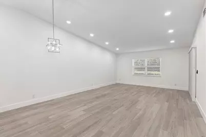 8065 Whispering Palm Drive, Boca Raton, FL 33496 - Photo 13