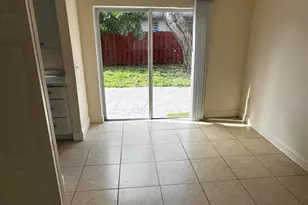 1641 W 27th St, Riviera Beach, FL 33404 - Photo 5