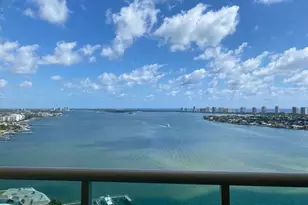 2650 Lake Shore Dr, Riviera Beach, FL 33404 - Photo 23